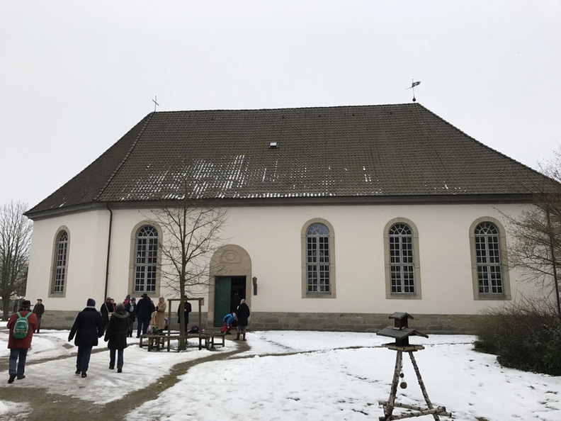 2017 01 22 Gru  nkohlwanderung zur Martinskirche Beedenbostel und dann zum Heidehof Bilder von Ralf 082